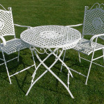 Outdoor metal furniture